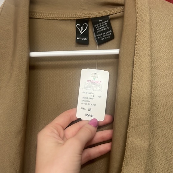 new windsor jacket - Picture 3 of 3